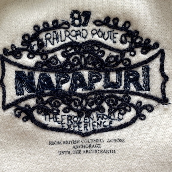 Beautiful vest -one of a kind! - Picture 2 of 8